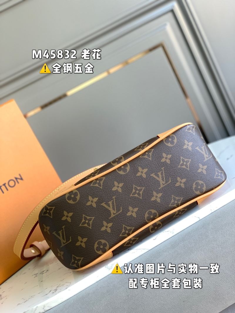 Louis Vuitton Hobo Bags